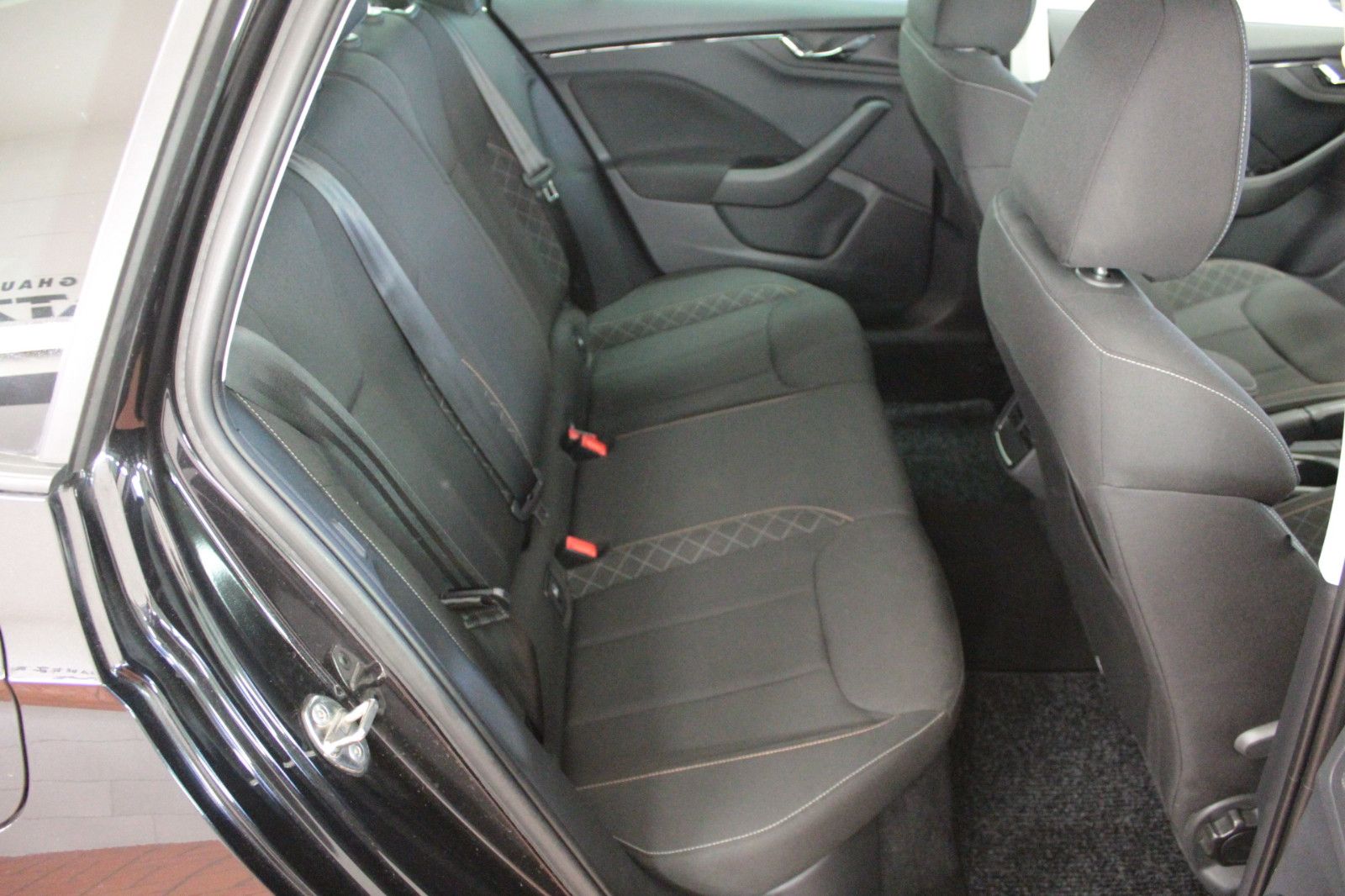 Fahrzeugabbildung SKODA Kamiq 1.0 TSI 85kW Ambition *Winterräder Alu*