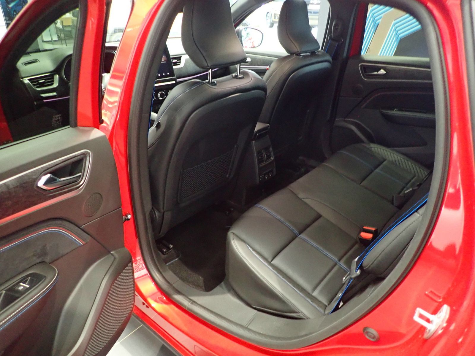 Fahrzeugabbildung Renault Arkana ESPRIT ALPINE Mild Hybrid 160 EDC