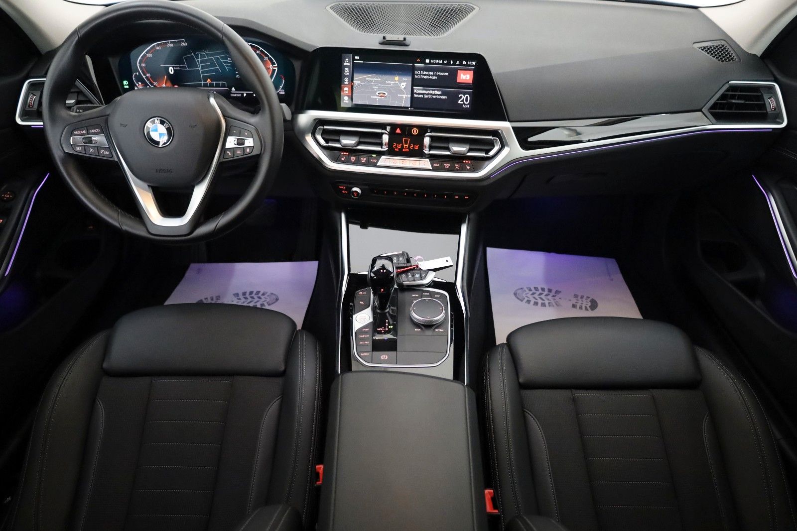 Fahrzeugabbildung BMW 330d xDrive Touring Sport Line T.Leder,Navi,LED