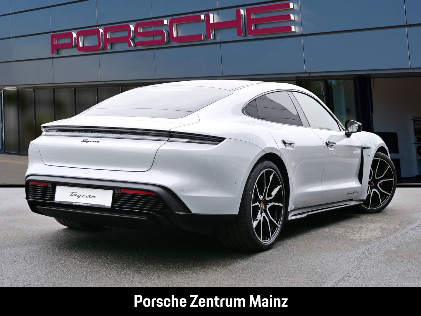 Porsche Taycan Black Edition NW ZUM HAUSPREIS imagem 3