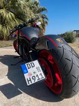 Harley-Davidson NightRod Cultwerk-Design / Porsche GT3 RS  - STREETFIGHTER
