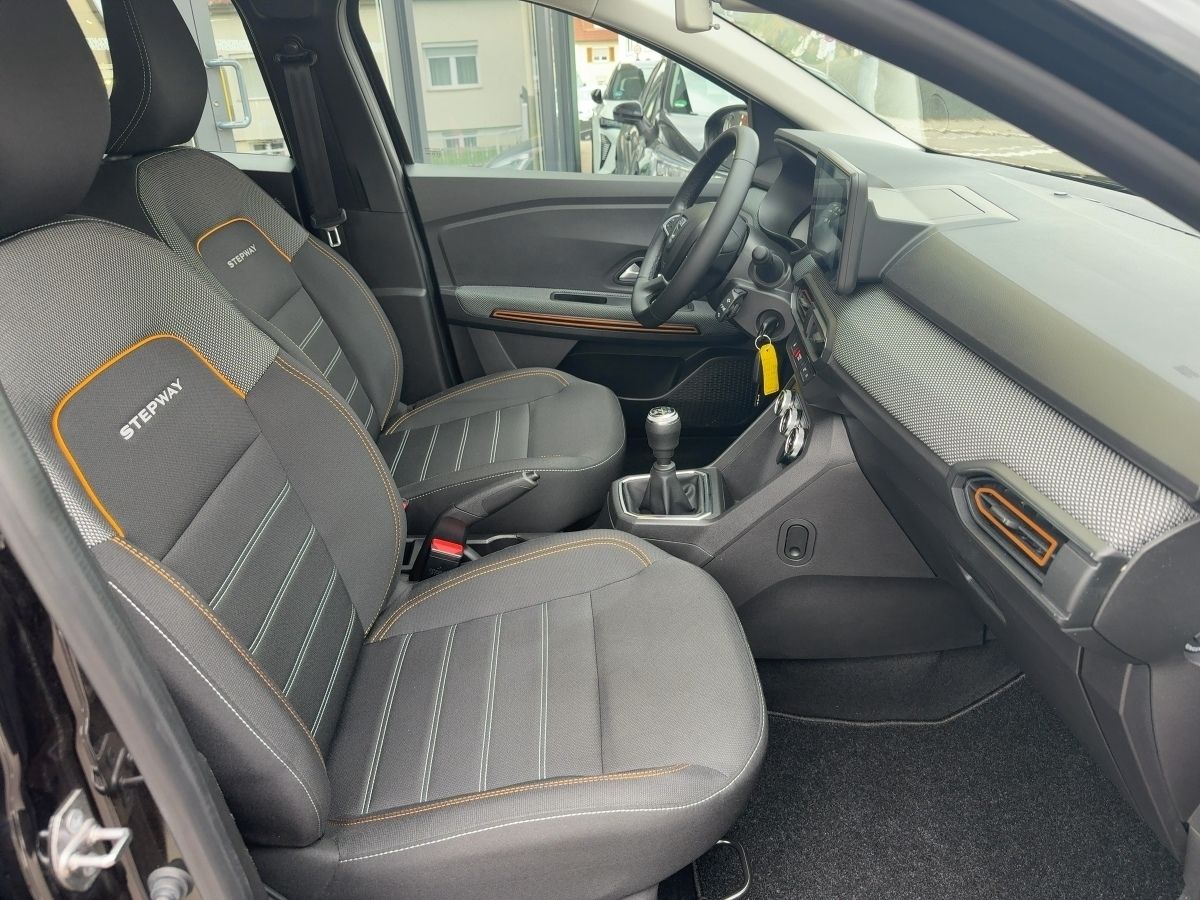 Fahrzeugabbildung Dacia Sandero Stepway Comfort TCe 100 ECO-G Kamera EPH
