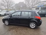Nissan Tiida Fließheck Diesel 1.5 dCi visia - Nissan Tiida mit Diesel-Antrieb