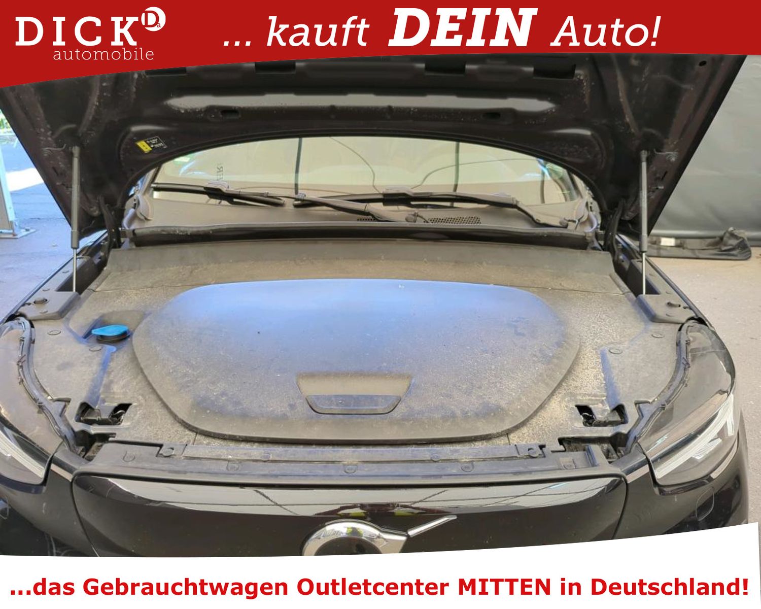 Fahrzeugabbildung Volvo XC40 Electric AWD Ultimate LED/ACC/NAVI/SHZ/H&K