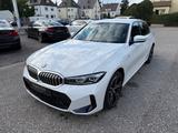 BMW 330e Lim / M Sport / LEDER / KAMERA / HIFI / DAB - BMW 330: Weiß, mit Navigationssystem