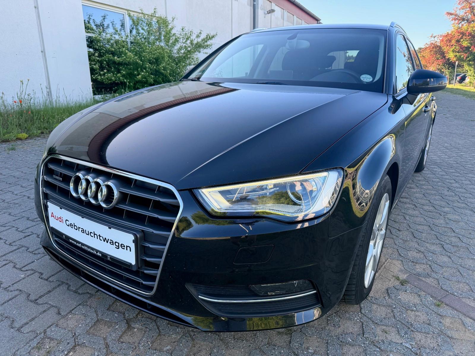 Audi A3 Sportback quattro+Navi+SHZ+ACC