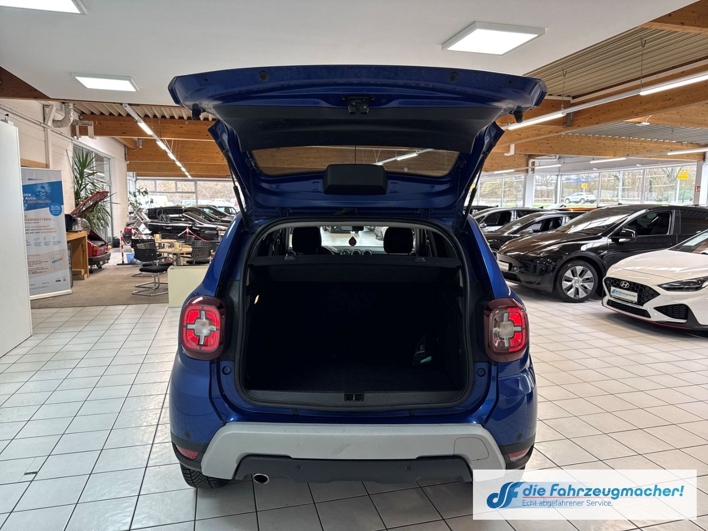 Fahrzeugabbildung Dacia Duster II Comfort Klimaautom DAB PDC *EXPORT