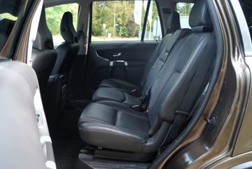 Volvo XC90 - 11
