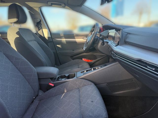 Golf Variant 8 VIII Life 1.0 eTSI El. Panodach N