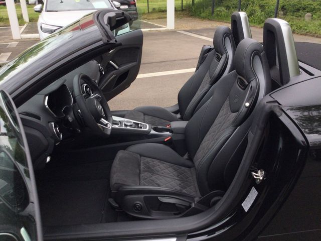 TTS Roadster TFSI quattro,Nackenheizung,B&O,Opti