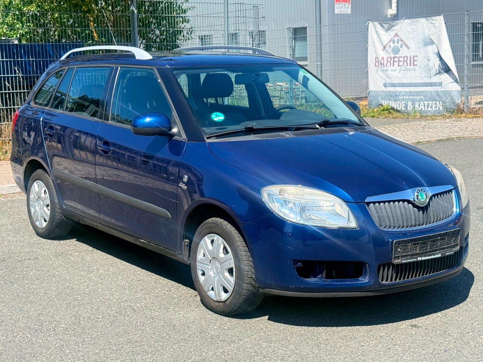 Skoda Fabia 2009 — interior