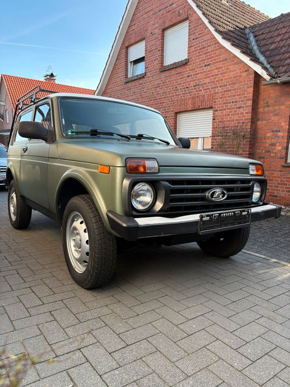 Image of Lada Niva