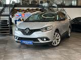 Renault Scenic IV *LED*TEMPO*NAVI*SitzHZ*AHK* - gebrauchte Renault Scenic aus dem Jahr 2020