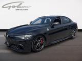 Alfa Romeo Giulia Quadrifoglio - Alfa Romeo Giulia: Quadrifoglio