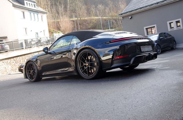 Porsche 992.2 4 GTS Cabrio*Schutzfolie,18-Wege,BOSE,360°