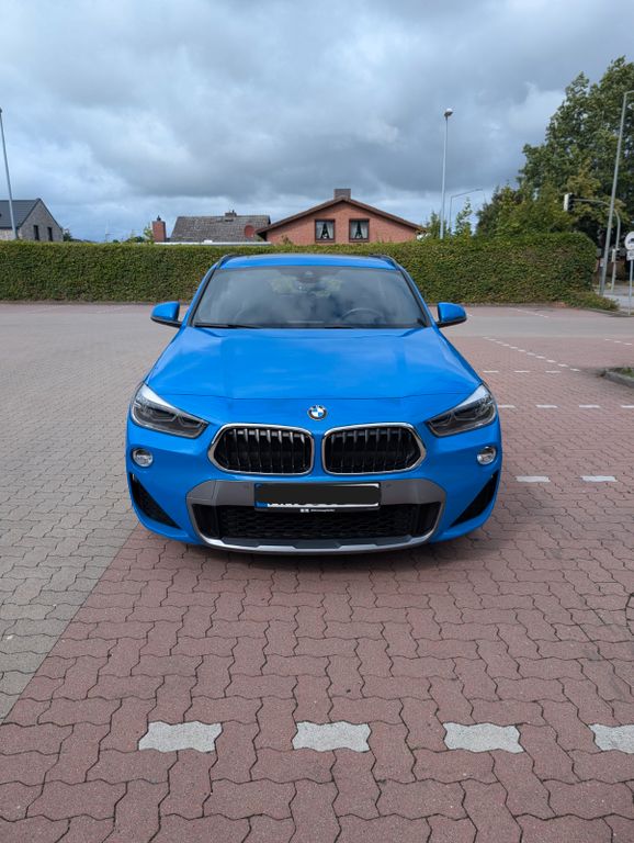 Image of BMW X2