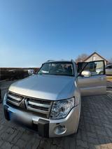 Mitsubishi Pajero - gebrauchte Mitsubishi Pajero aus dem Jahr 2010