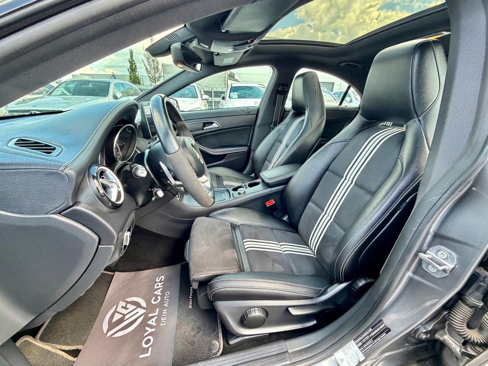 Mercedes-Benz CLA 200 AMG Edition PANO KAMERA LED Ambiente foto 11
