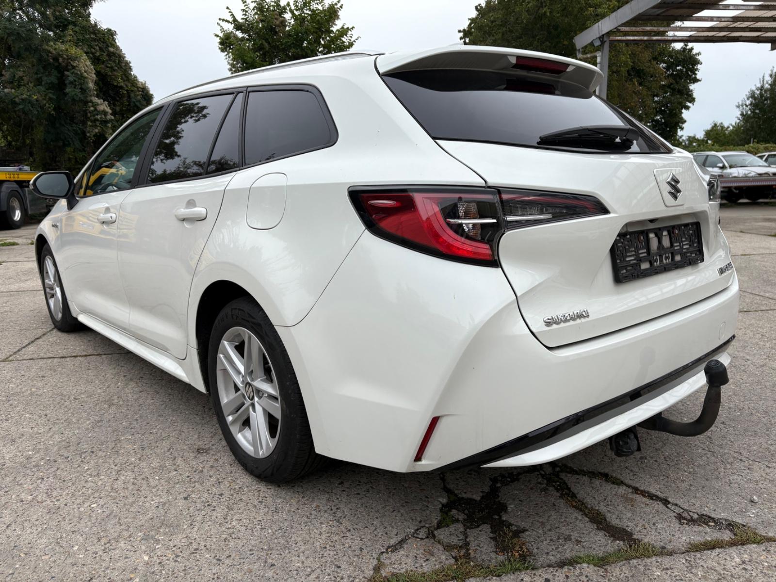 Suzuki Swace 1.8 Hybrid Comfort+ / 168
