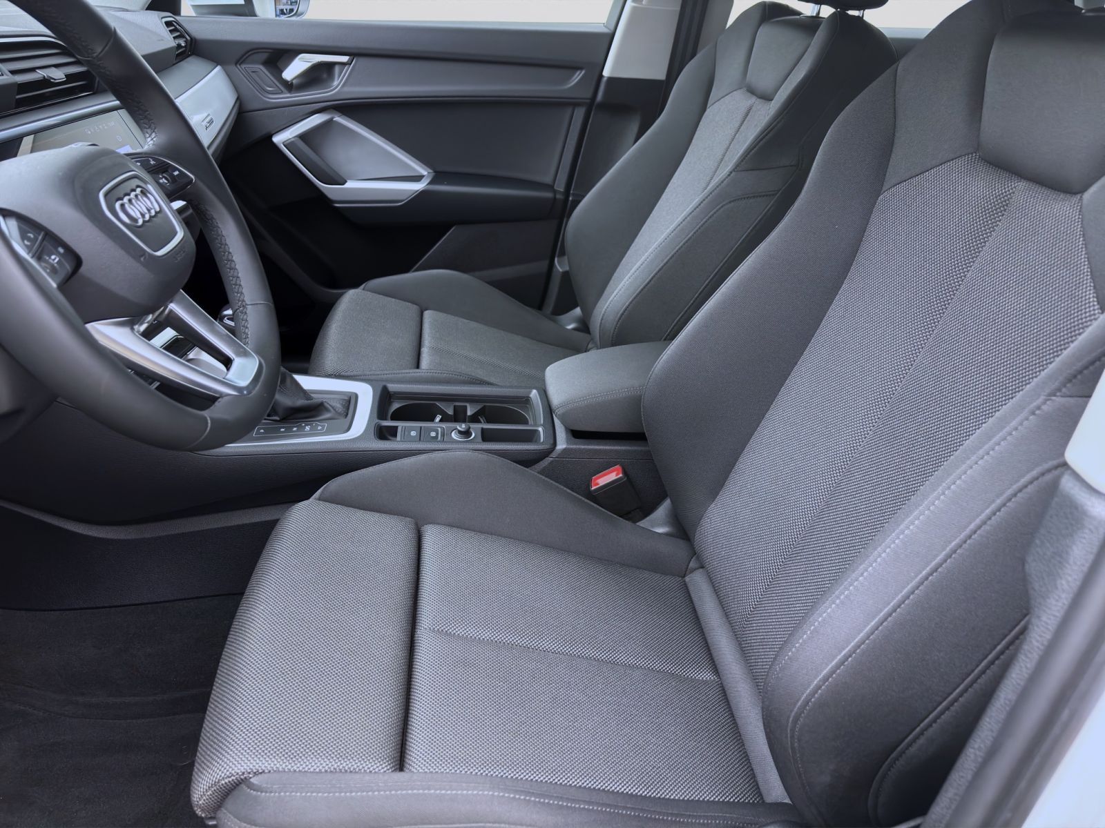 Audi Q3 Sportback 35 TFSI S LINE PDC KAMERA SITZHZG V foto 10