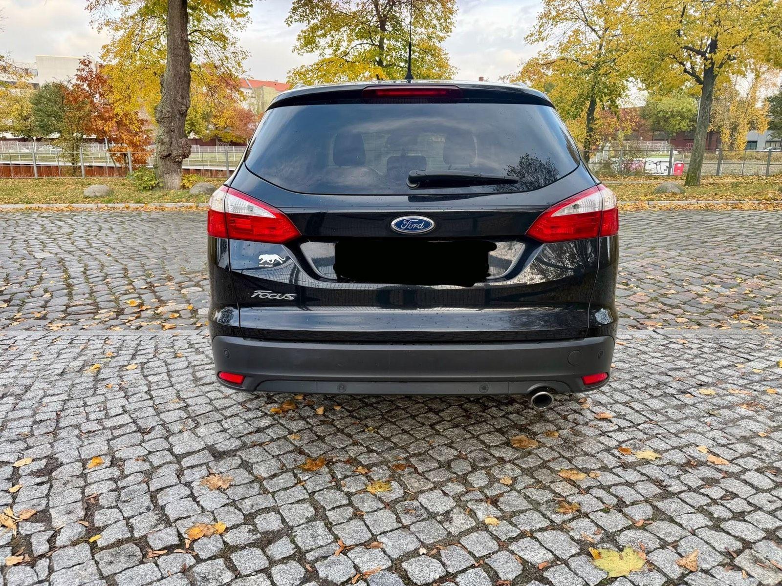 Ford Focus 2012 — engine 163 HP (120kW)