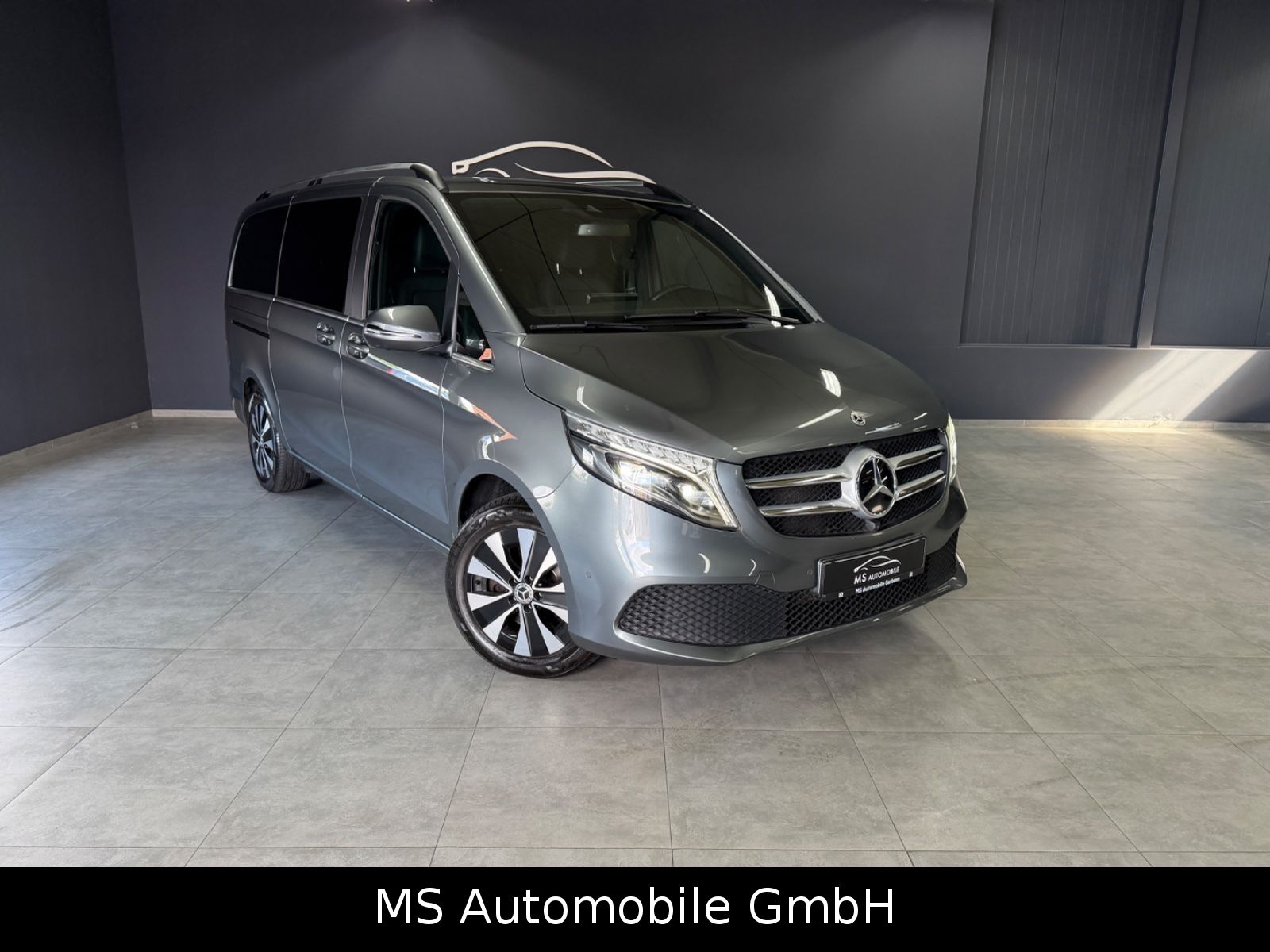 MERCEDES-BENZ V250 d AVANTGARDE EDITION 4-MATIC lang
