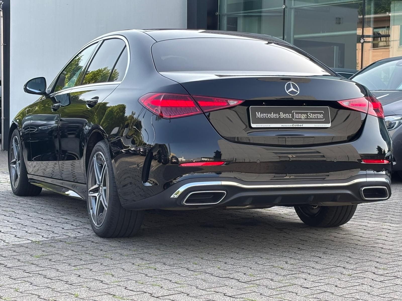 Fahrzeugabbildung Mercedes-Benz C 300 AMG*360°KAMERA*MEMORY-SITZE*AMBIENTEBEL*