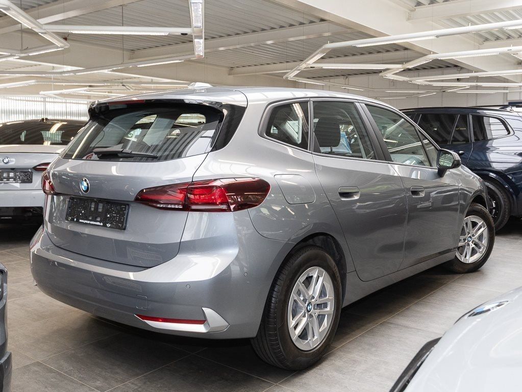 BMW 218 Active Tourer - Bild 2