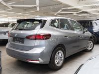BMW 218 Active Tourer - Vorschau Bild 2