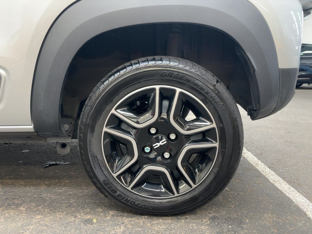 Dacia Spring - Bild 15