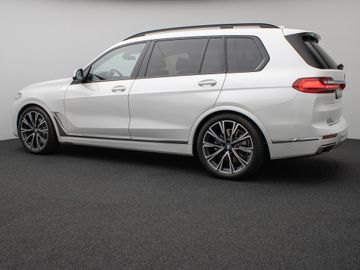 BMW X7 - 10