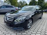 Mercedes-Benz E 220 T-Modell E 220 CDI BlueEfficiency LED - Mercedes-Benz E 220: Cdi T Modell
