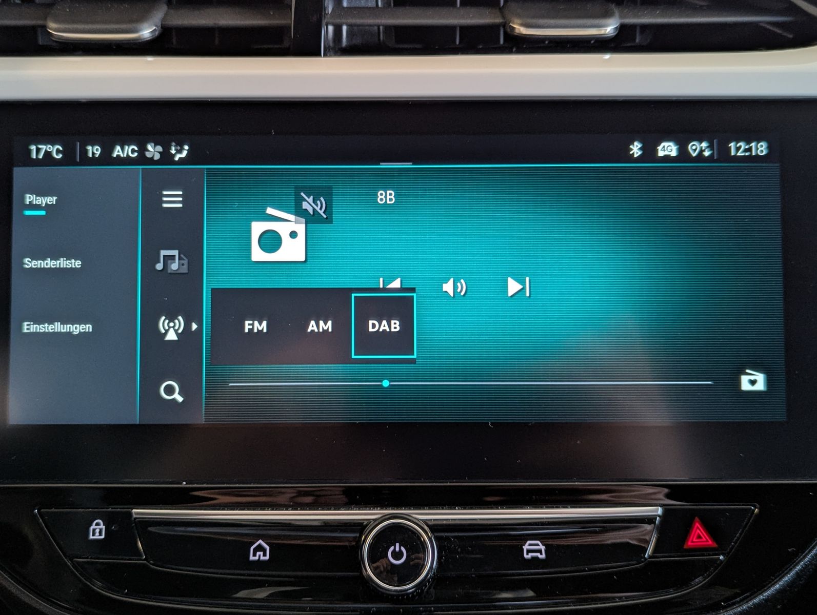 OPEL Corsa GS 1.2 Turbo LED Navi ACC Kamera Carplay - Image 35