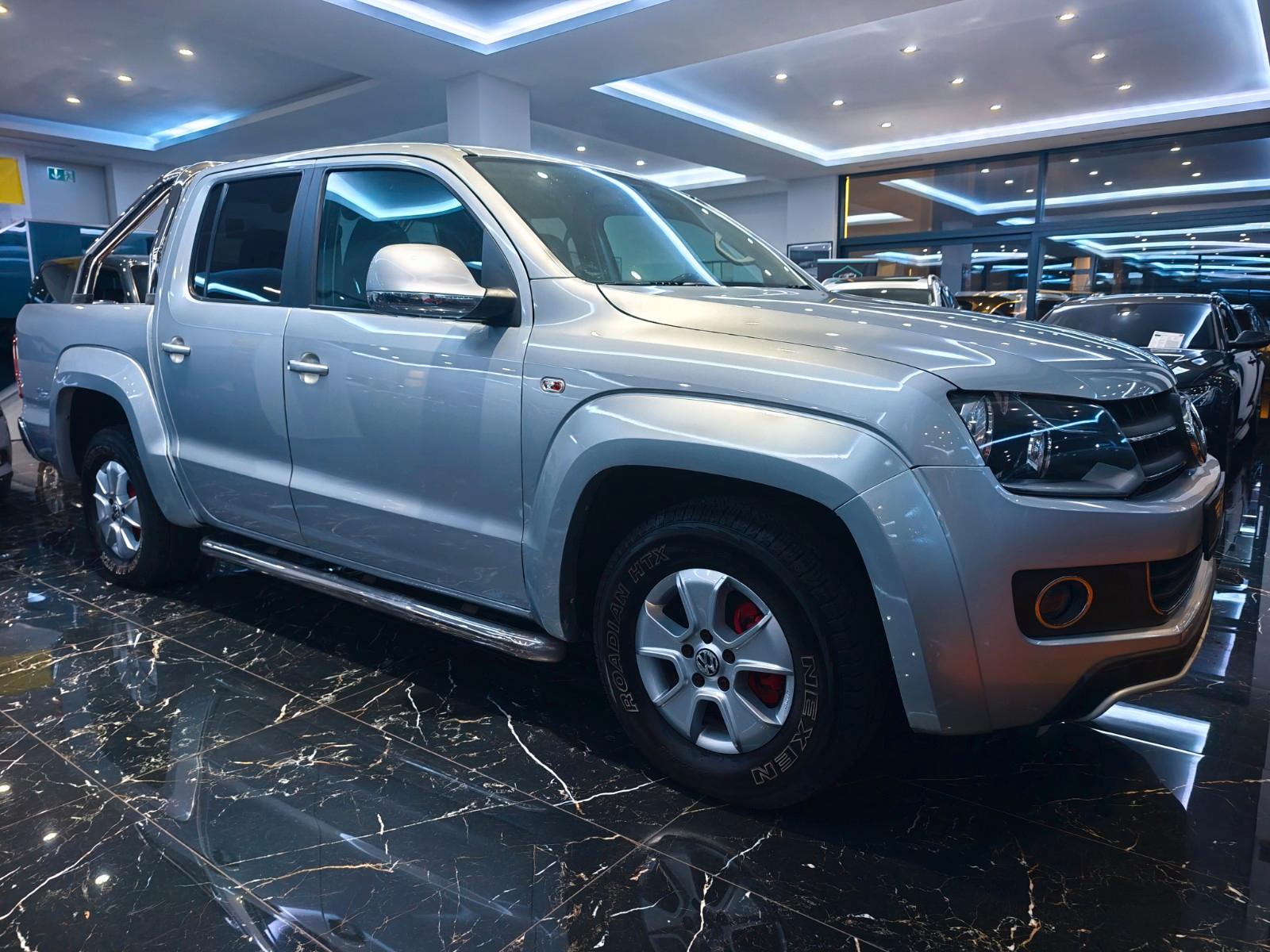 Volkswagen Amarok Highline DoubleCab 2.0 TDI 163 ch BVM 4Motion / 100 795 km / Cuir / Caméra de recul / Attelage 3t