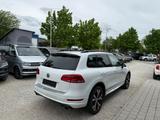 Volkswagen Touareg 4.2 V8 TDI R Line*Bi-Xenon*Luftfederrung - Volkswagen Touareg V8tdi mit Diesel-Antrieb