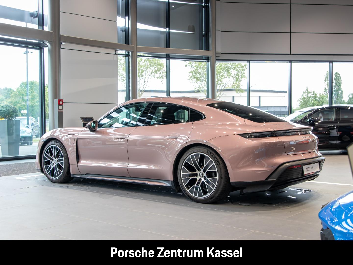 Porsche Taycan 4S LED-Matrix Surround-View BOSE 20-Zoll