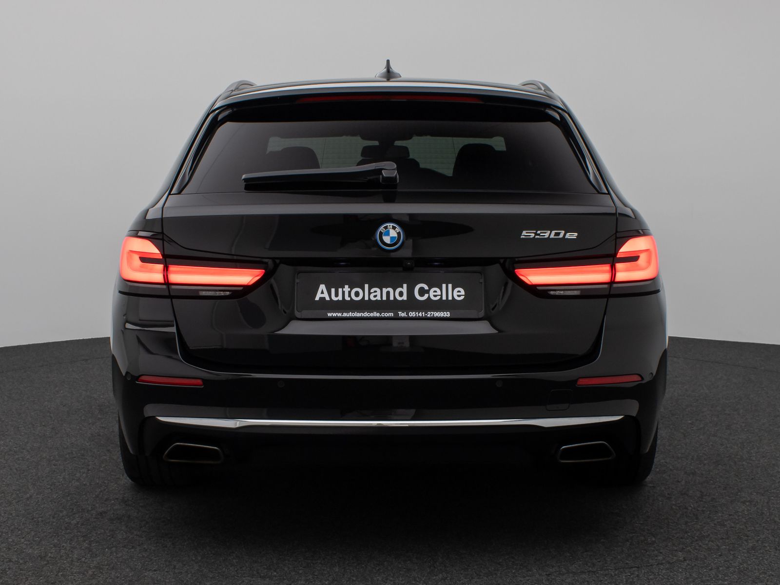 Fahrzeugabbildung BMW 530e Luxury Line Kamera DAB WLAN ACC Alarm LED