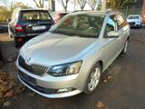 Skoda Fabia 1.2l TSI 66kW Drive Combi Drive - Skoda Fabia: Standheizung
