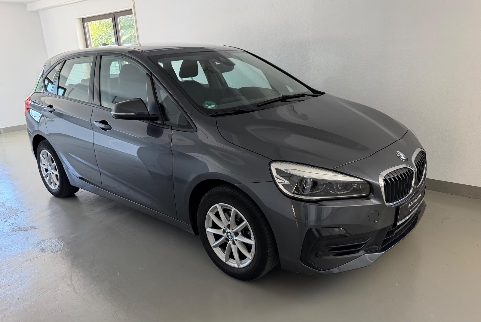 BMW 218 Active Tourer Advantage Navi LED Kamera