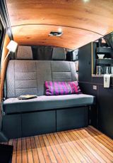 Volkswagen Bulli Moormanns Holzklasse
