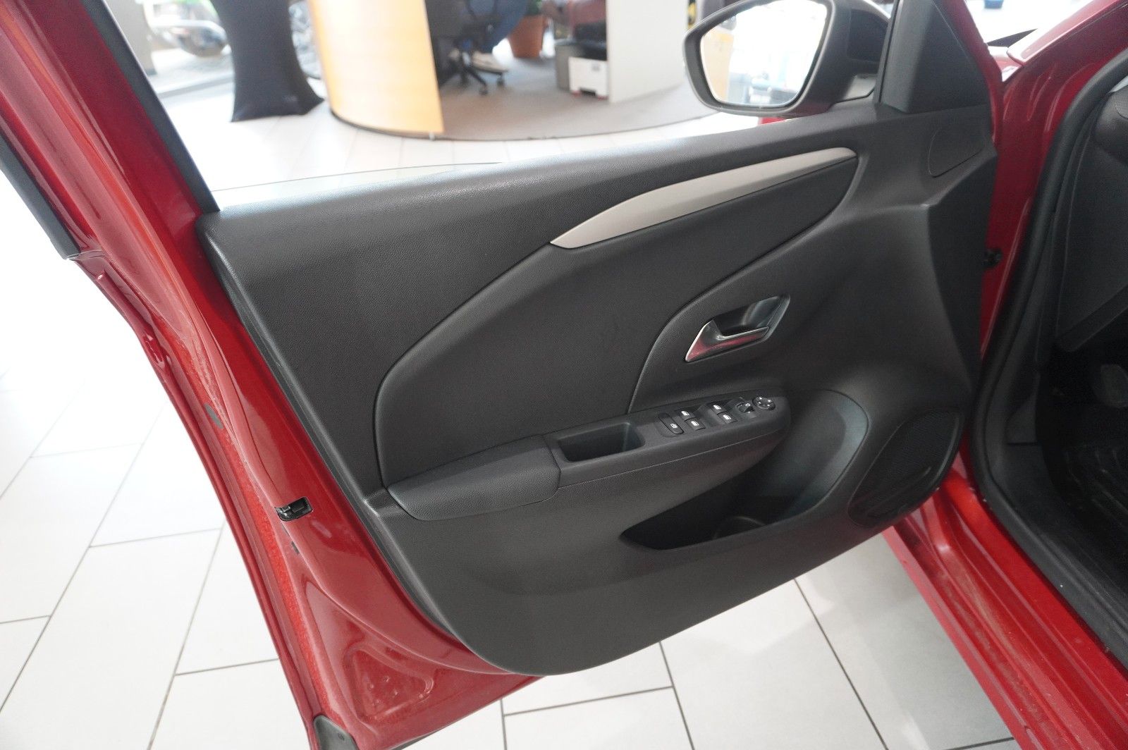 Fahrzeugabbildung Opel Corsa F 1.2 FACELIFT NAVI/LED/KAMERA/VIRTU./DAB+