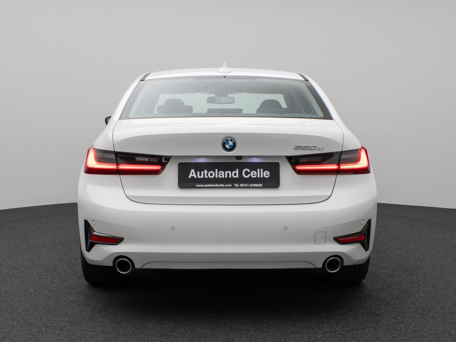 Fahrzeugabbildung BMW 320e 360°DAB WLAN CockPiPro DrivAssis LED Alarm