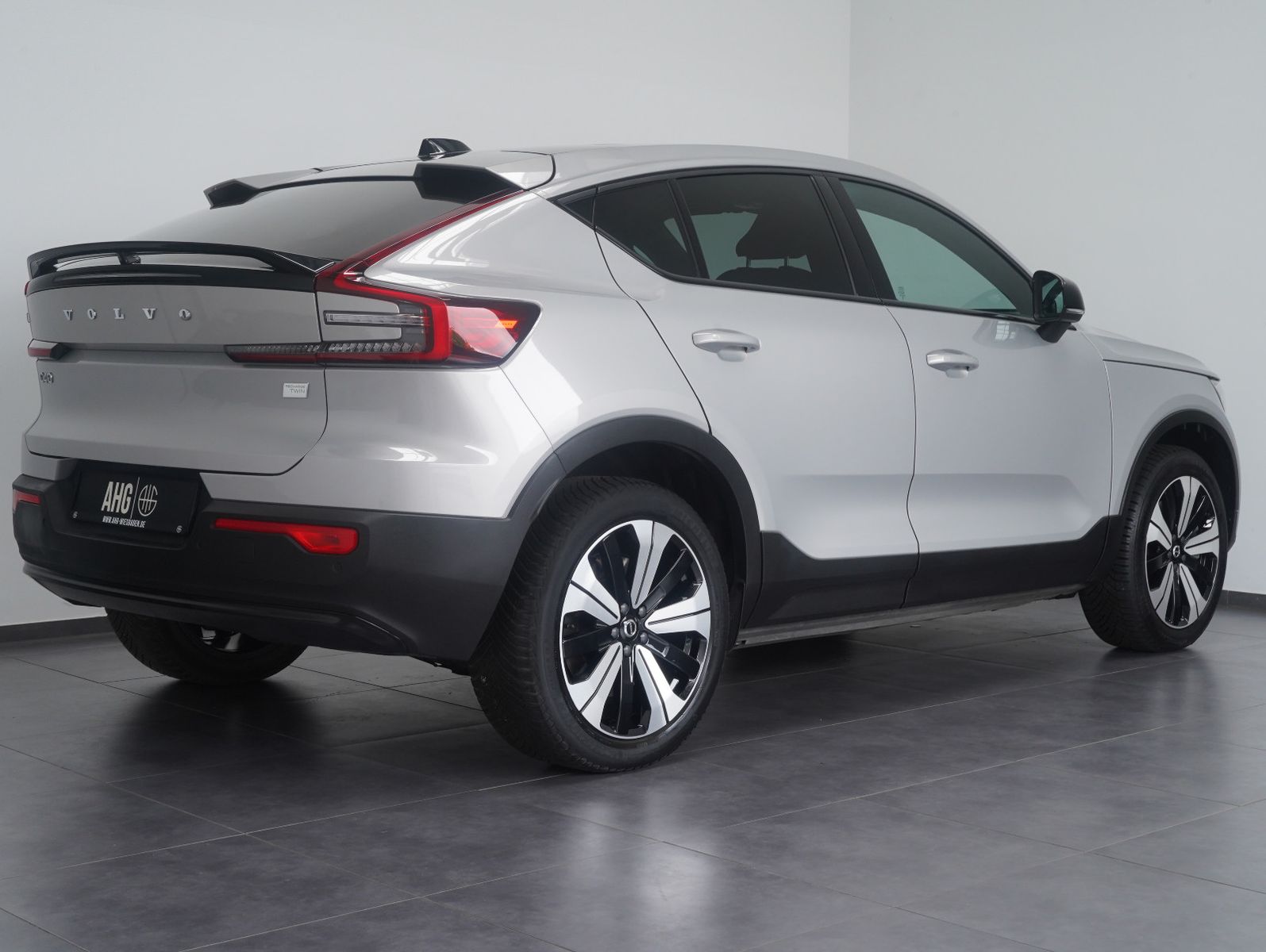 Fahrzeugabbildung Volvo C40 Plus Recharge Twin Pure Electric AWD