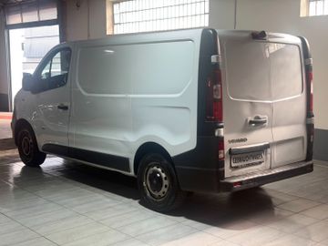 Opel Vivaro - 5