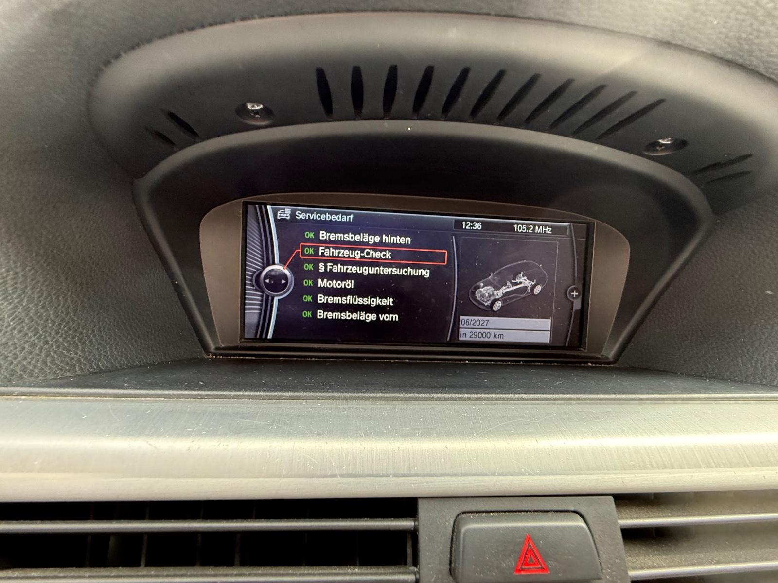 BMW 320i TOURING 170CH