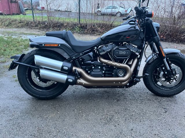 Harley-Davidson FAT Bob 114    Deutsches Modell  Top