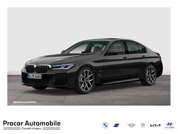 BMW Leasingangebot: BMW 540i Limousine M Sportpaket Head-Up HiFi DAB