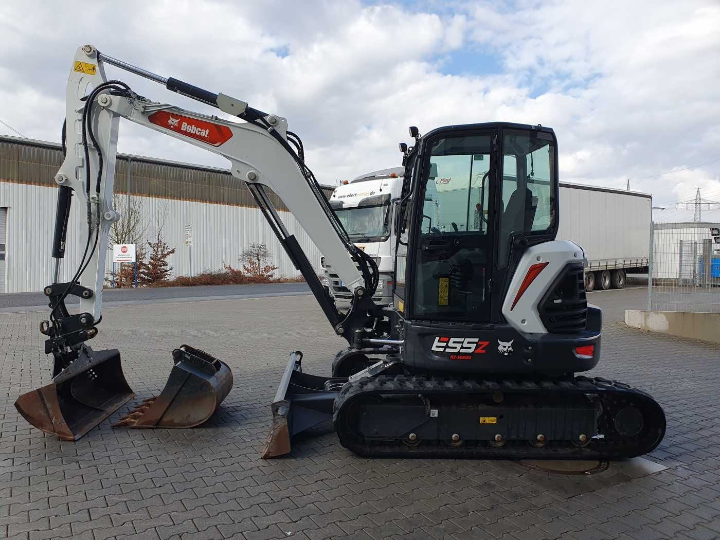 Fahrzeugabbildung Bobcat E55Z / nur 207h! / 2023 / 1x hydr.GL 1x TL