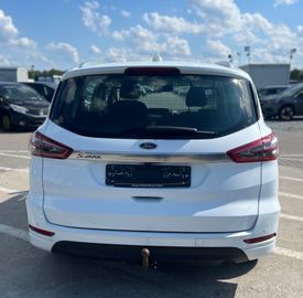 Ford S-Max - 8