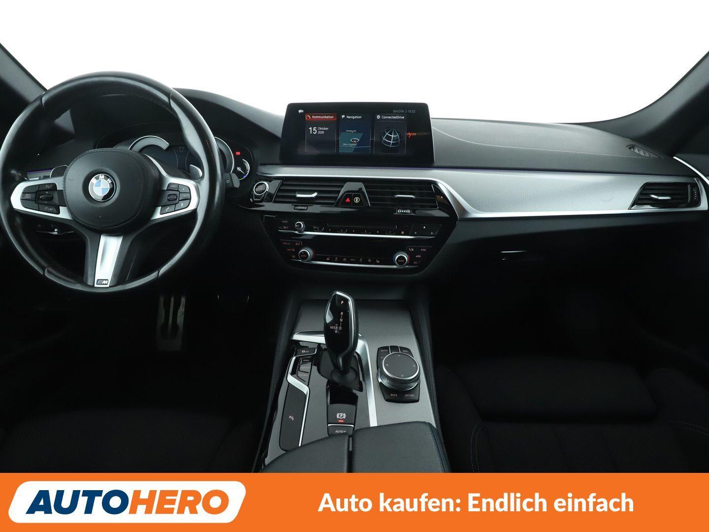 BMW 520d xDrive M Sport Aut.*NAVI*CAM*SHZ*